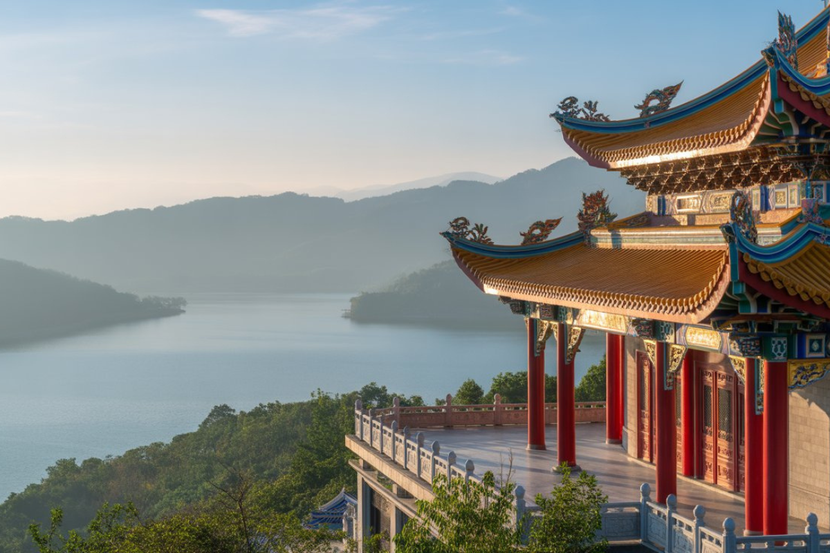 Miếu Văn Võ – điểm cầu bình an, trí tuệ và may mắn đầu năm