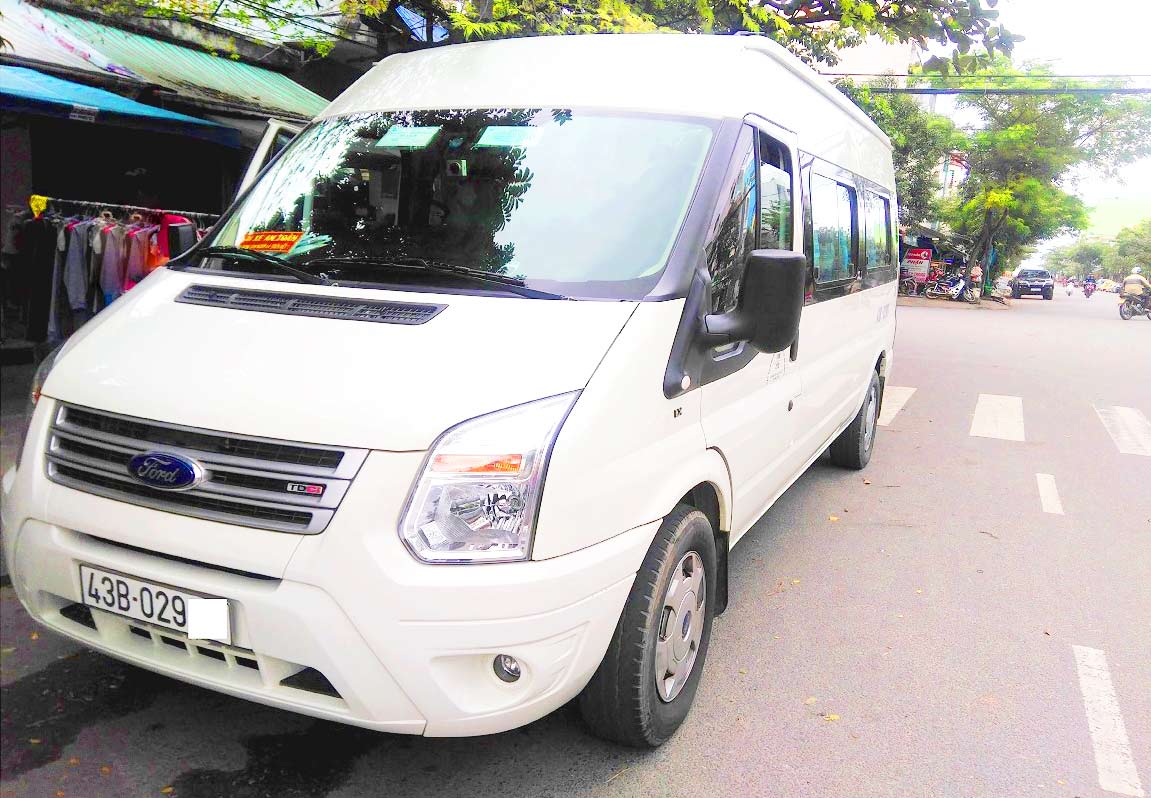 Luxury car, Ford transit 16 seater car rental Da Nang Luxury car, Ford transit 16 seater car rental Da Nang