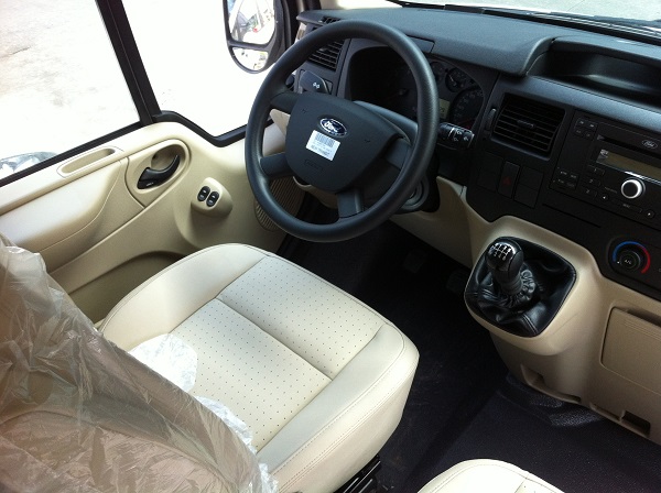 16 seater car rental Da Nang cheap 16 seater car rental Da Nang cheap
